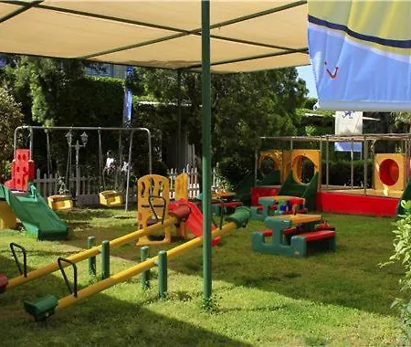 Hotel Presa Di Finica 5*