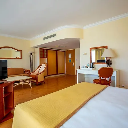 Presa Di Finica 5*