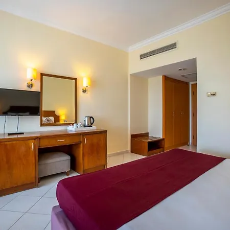 Presa Di Finica 5* Finike